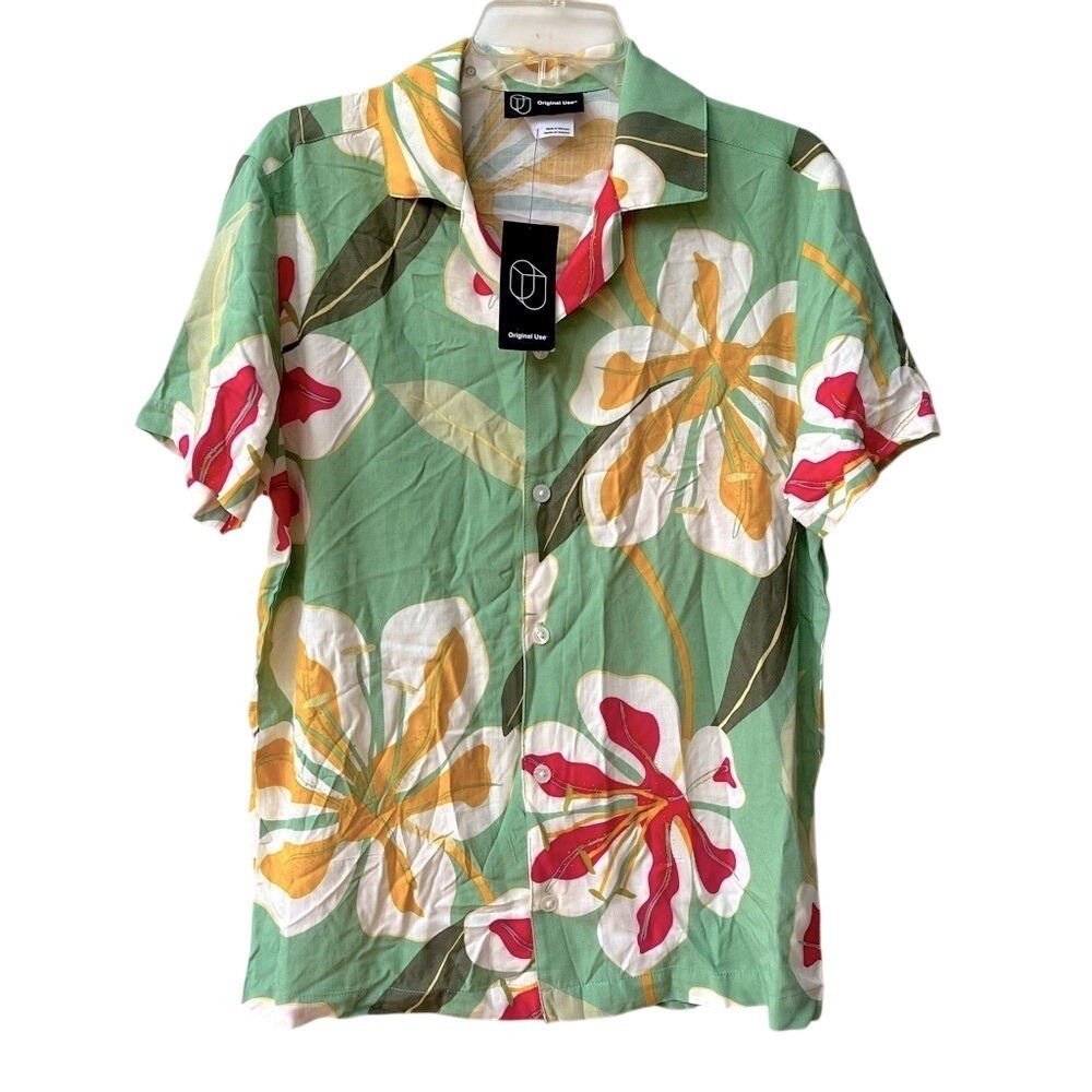 Original Use Short Sleeve Resort Button Down Shirt Mens Small Green Floral NWT